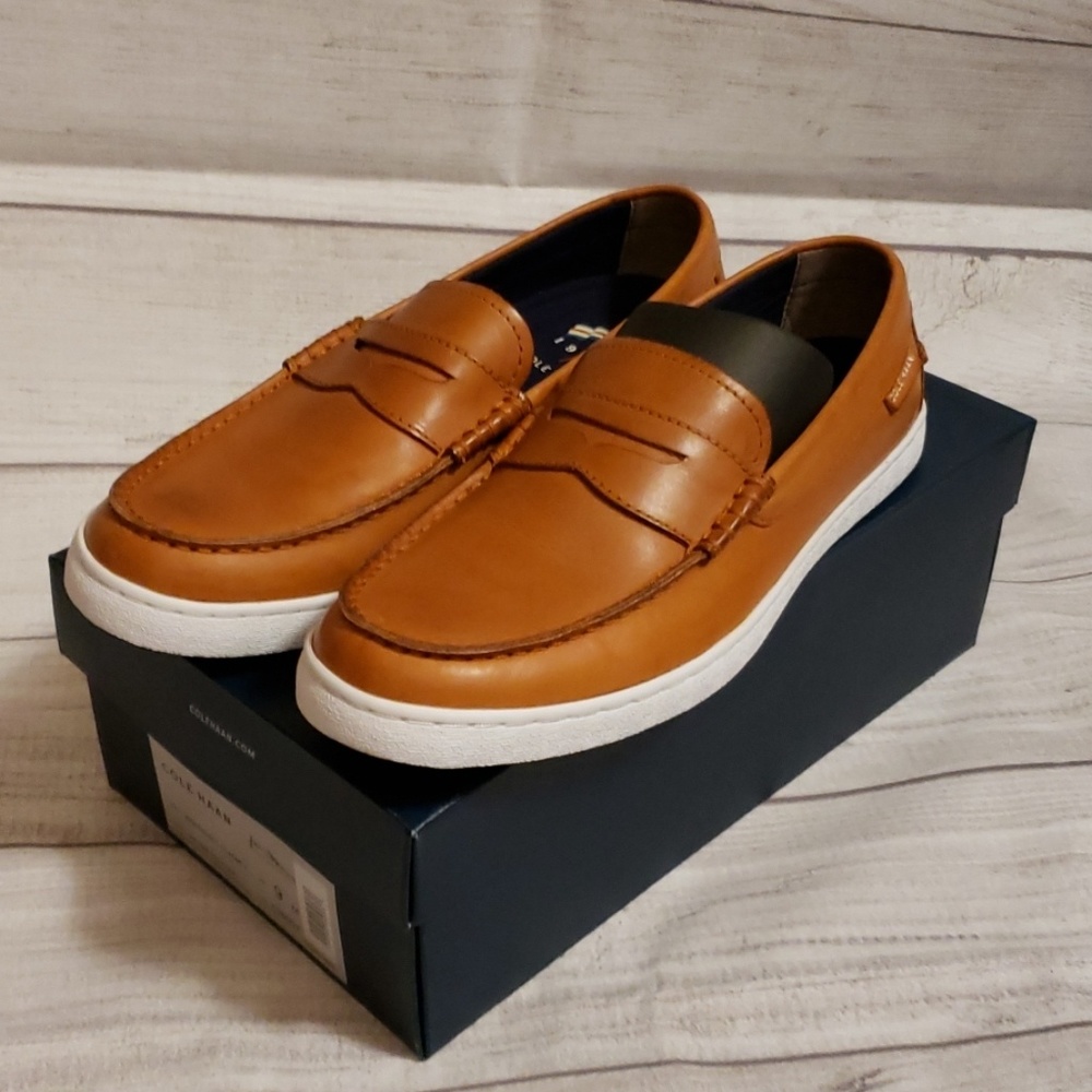 Mens Nantucket Loafer II Boat shoe size 9 Acorn